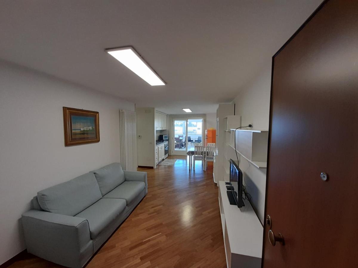 Ferienwohnung Dimora Emilia Lecce Exterior foto